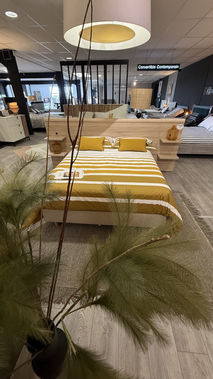 Tendance été 2025 : déco intérieure et mobilier design - lit celio